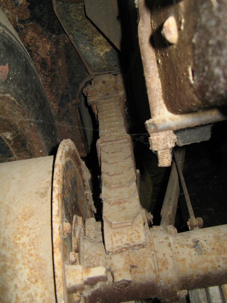 broken rear spring eye-driver side.jpg