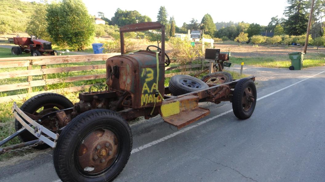 31 AA chassis in tow on CA 12 at Bill Barretts place 7-5-2011 resized.jpg