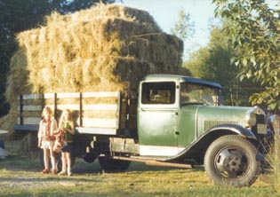 1930 Ford AA Stake bed.jpg