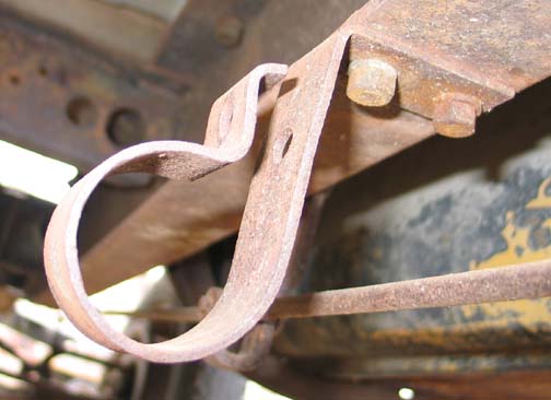 xAA 157 Parallel - Muffler Pipe Clamp 1a.jpg