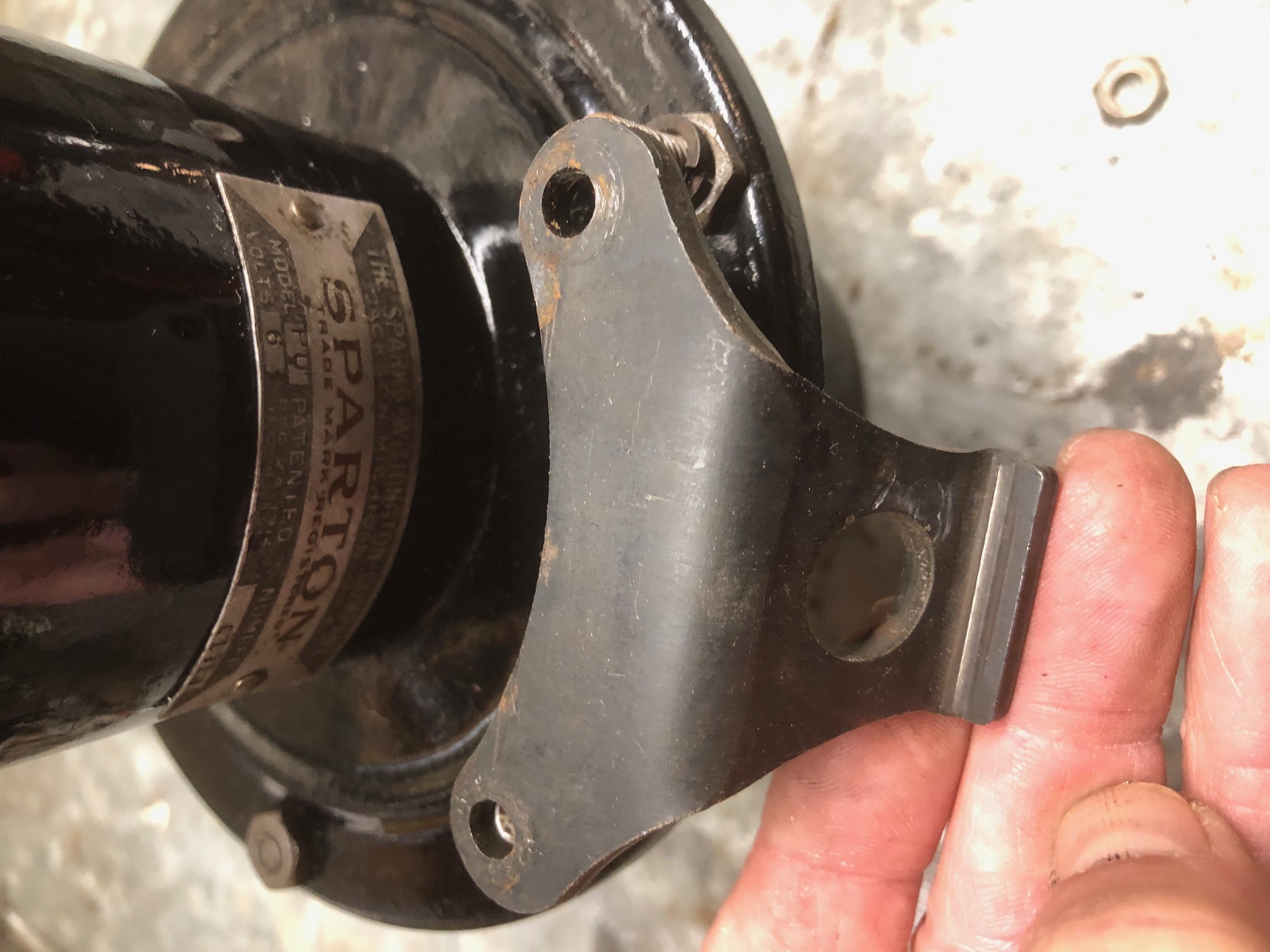 Ford Bracket will not fit Sparton